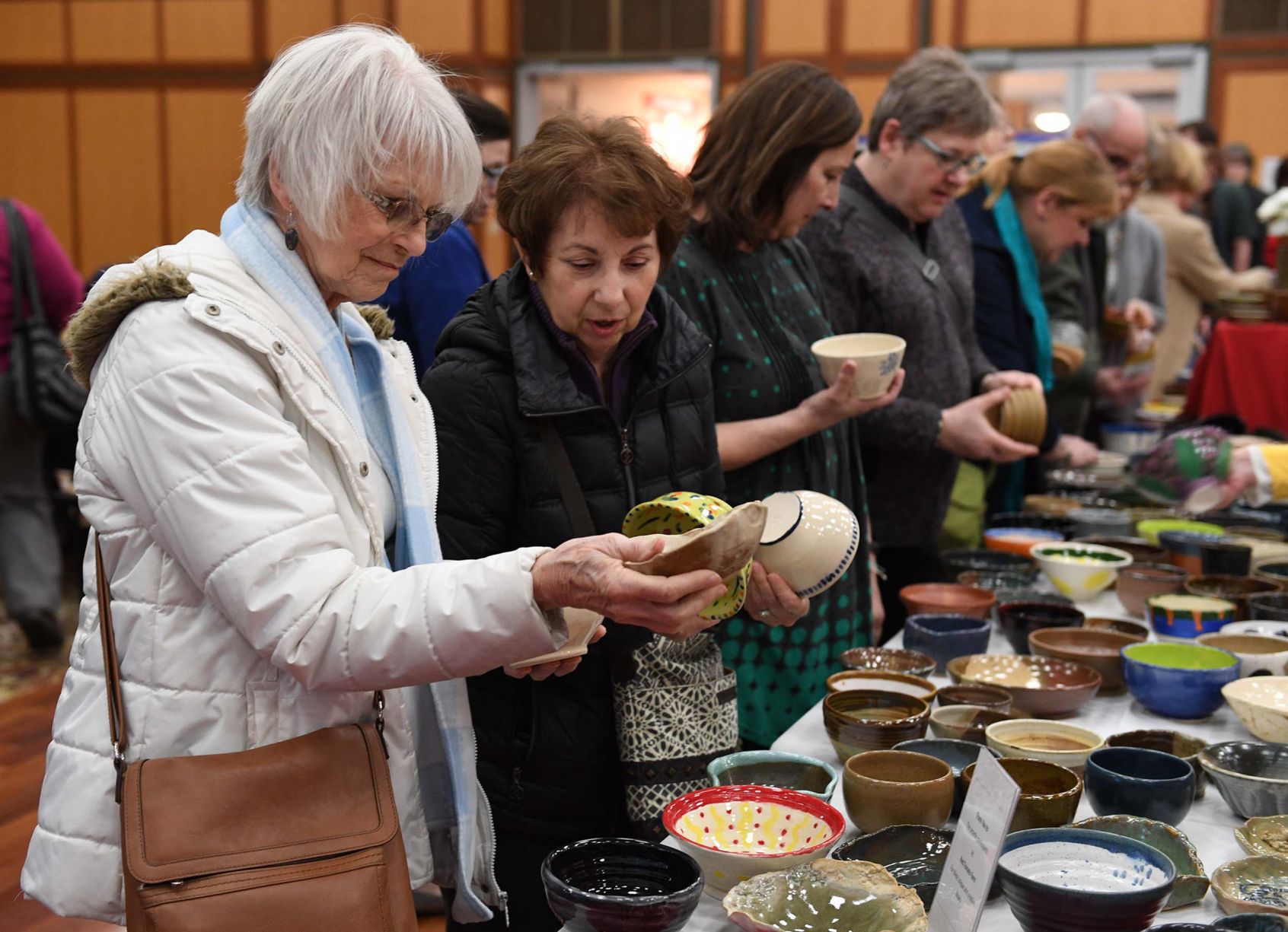 030518-sntl-nws-Empty-Bowls-4.jpg